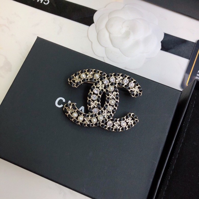 Chanel Brooches - Click Image to Close